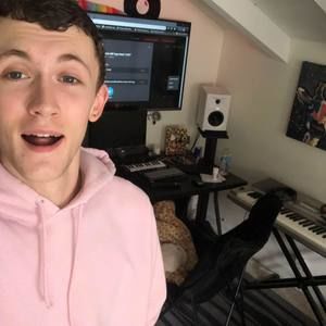 Meet your Posher, Matthew